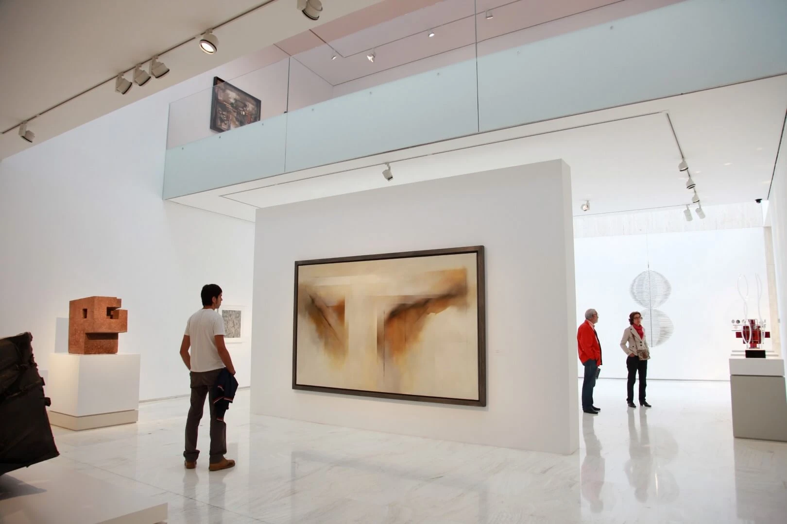 Interior del MACA como ejemplo de arquitectura tradicional vs contemporánea adaptada